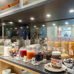 bb-hotel-dusseldorf-city.topcolognehotels.com/