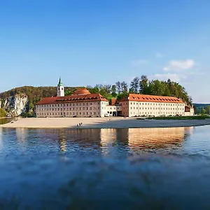 Gaestehaus St. Georg - Weltenburger Klosterbetriebe Gmbh Inn