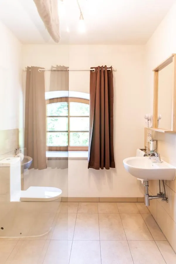 Guest house Brauereigasthof Stanglbraeu Hausen