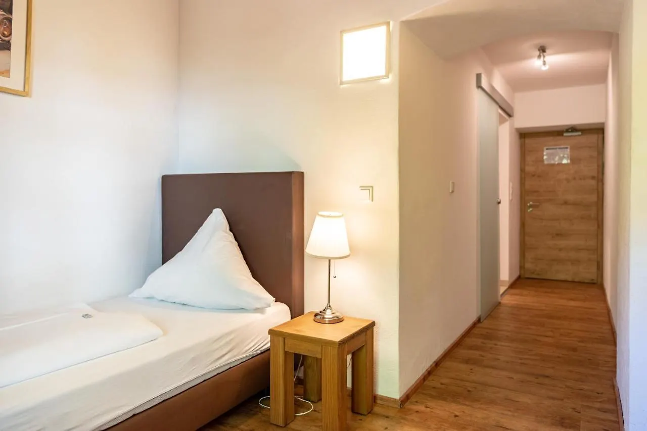 *** Guest house Brauereigasthof Stanglbraeu Hausen  Germany