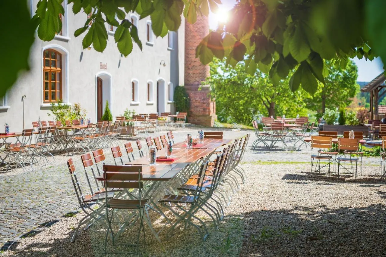 Brauereigasthof Stanglbraeu Hausen  Guest house Hausen (Kelheim)