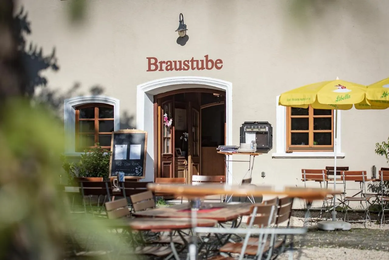 Brauereigasthof Stanglbraeu Hausen  Hausen (Kelheim)